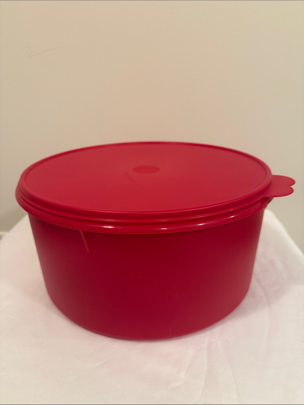 Tupperware Giant Canister Bright Red Round Food Storage Container with Lid